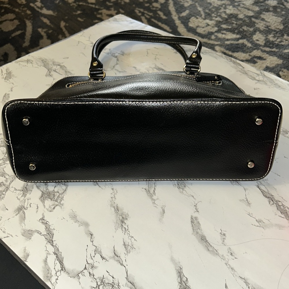 Kate Spade Black dome bag with Textured Finish black leather - Picture 6 of 14